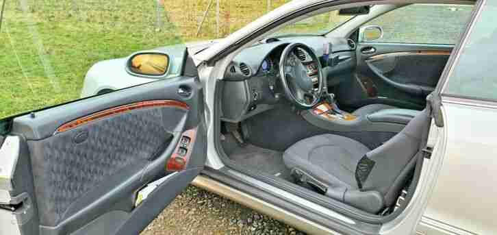 Mercedes CLK 240 Elegance V6 / Automatik / TÜV&AU 9.2021 -