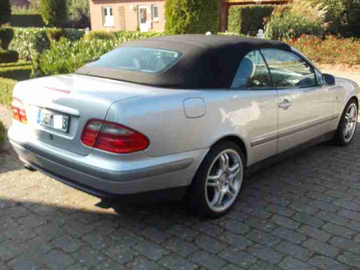 Mercedes CLK Cabrio 320 AMG LPG 2.Hd SH Insp+Tüv NEU Vollausstattung! Autogas