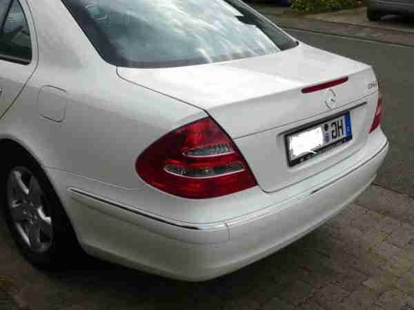 Mercedes E 240 , original 26000 Km, Bj 2002, W 211, Jahreswagenzustand, Elegance