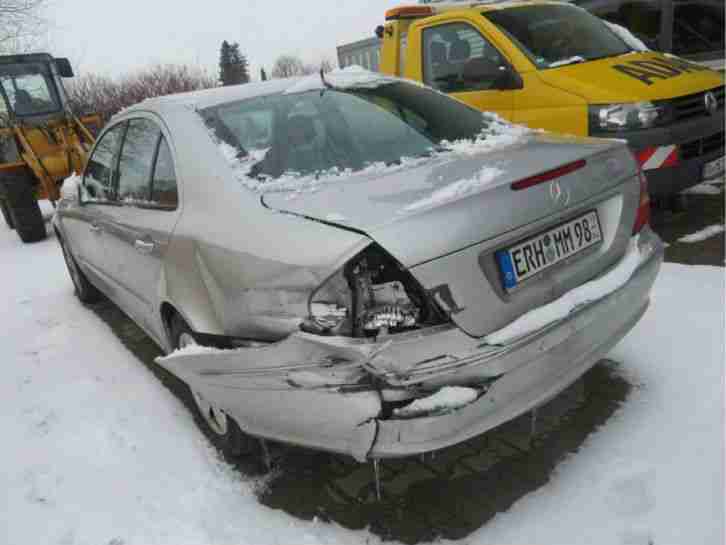 Mercedes E320 4-matic, 1. Hd., alle Kd., Unfall, viele Neuteile, Vollausstattung