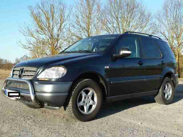 Mercedes ML 320 LPG Prinsanlage 2 Tanks 150 L, AHK 3,5t, Klima Leder Automatik