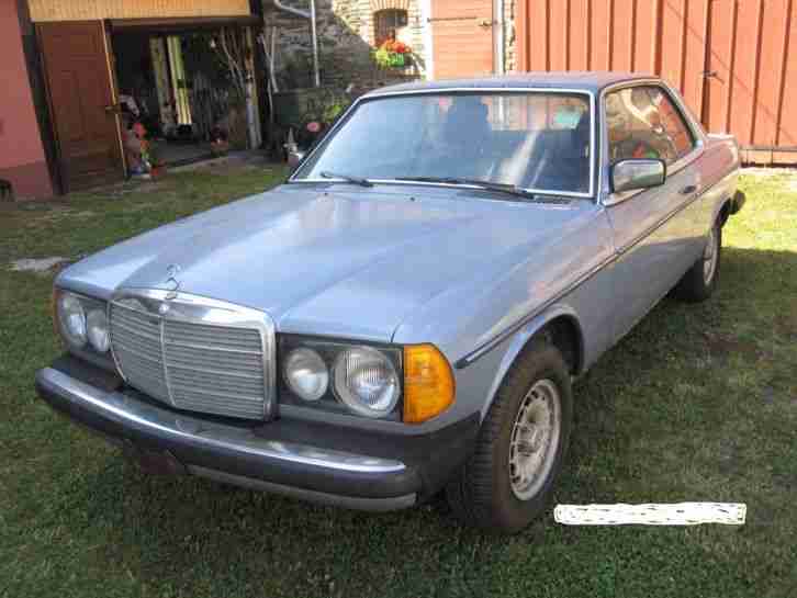 Mercedes W123 CE Diesel Coupe CD 300 CD300 MB Coupe 300 Oldtimer