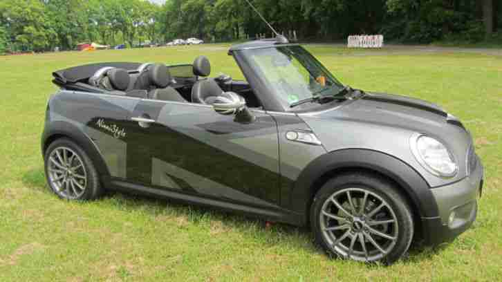 Mini Cooper S Cabrio Black Jack Vollausstattung Tip Top gepflegt ... wie NEU