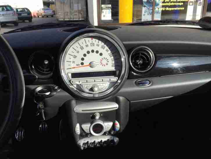 Mini Cooper S astro black met. unfallfrei z.Z. 92800 km mit aktuellem Service