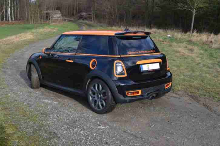 Mini John Cooper Works 2011 1.6 211PS