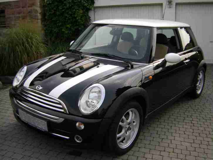 One Schwarz BJ 2005 8 fach bereift 66 KW