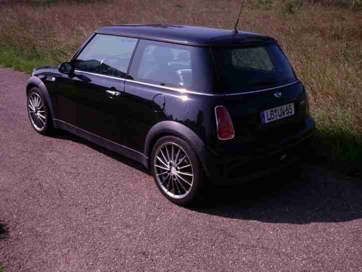 Mini one ,guter Zustand,Alufelgen mit 215/40 zr 17 bereifung,Tüv 10/2020