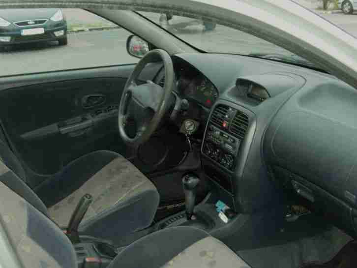 Mitsubishi Carisma 1,8 2000 Facelift Model AUTOMATIK Servo ZV Klima Efh