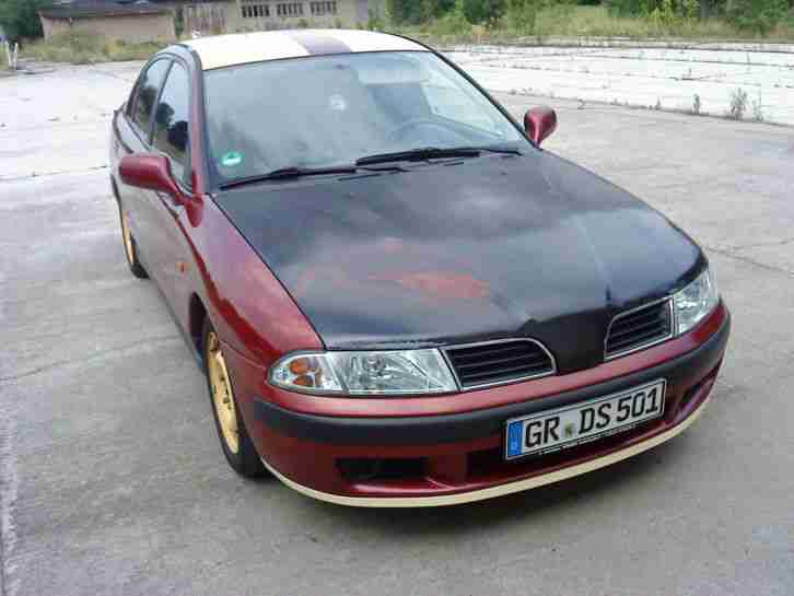 Mitsubishi Carisma 1.8 mit Gasanlage