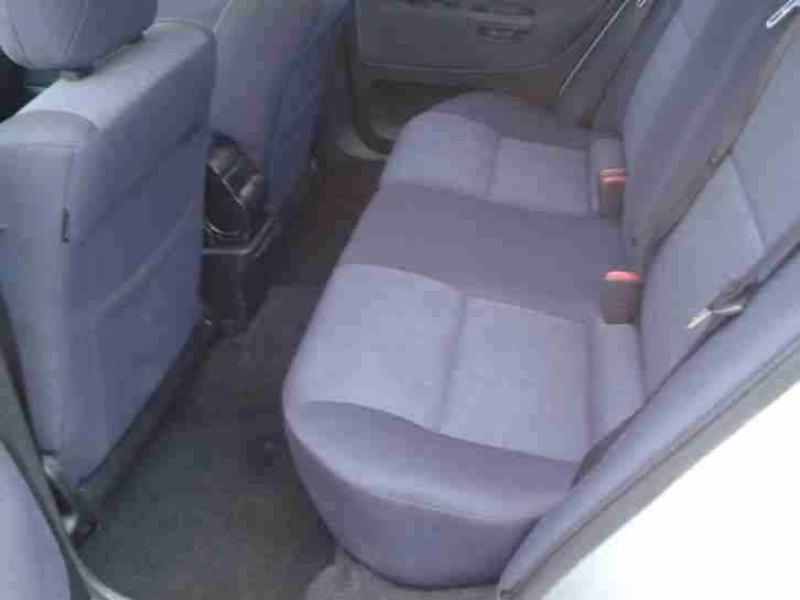 Mitsubishi Carisma 1,9 Diesel Comfort Euro 3 Tüv Neu 10/2017 Klima