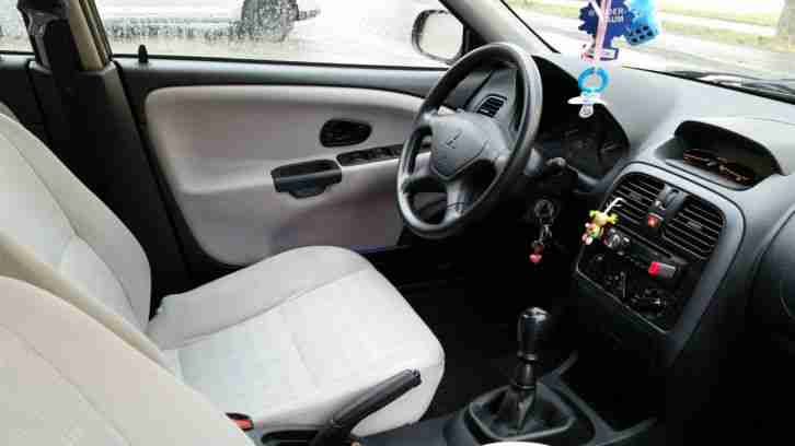 Mitsubishi Carisma vom KFZ-Meister