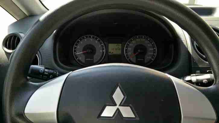 Mitsubishi Colt 1,3i InMotion ClearTec 1.Hand EZ 08/2010 TÜV NEU ab 1,- Euro