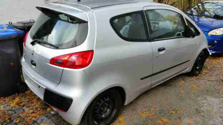 Mitsubishi Colt CZ3 1, 3l mit Klima Unfalwagen