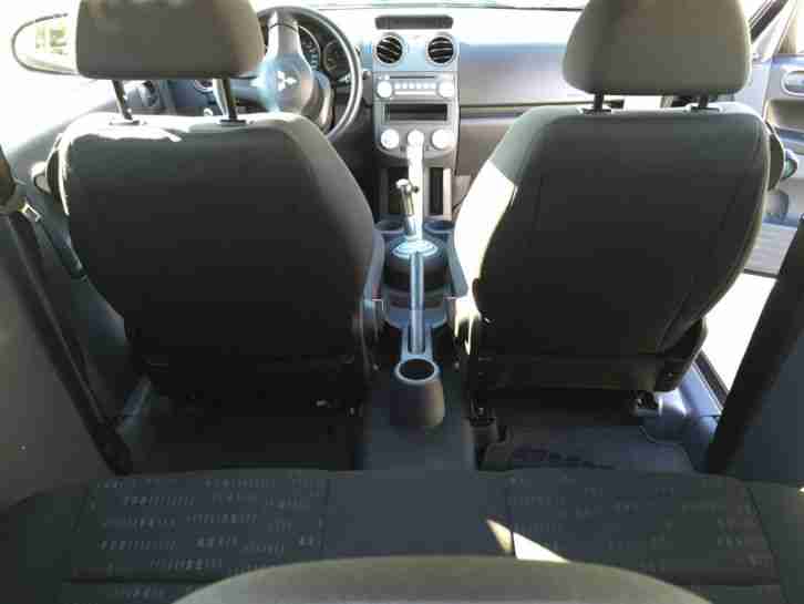 Mitsubishi Colt CZ3 1,5 Diesel TÜV 10/17