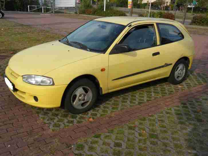 Mitsubishi Colt EZ 11 98 TÜV 1 2016 fahrbereit Gelb 153000km 55KW