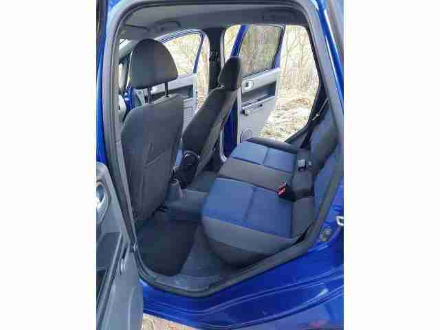 Mitsubishi Colt Motion