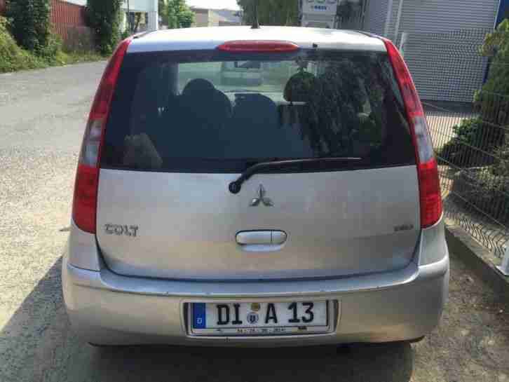 Mitsubishi Colt aus 1-Hand Diesel Grüne Plakette
