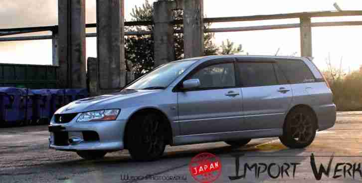 Mitsubishi Evo Wagon GT A RHD Japan Import Silber