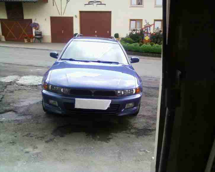 Mitsubishi Galant 2, 5 V6