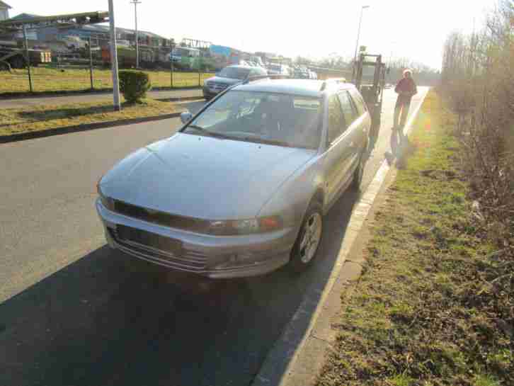 Mitsubishi Galant