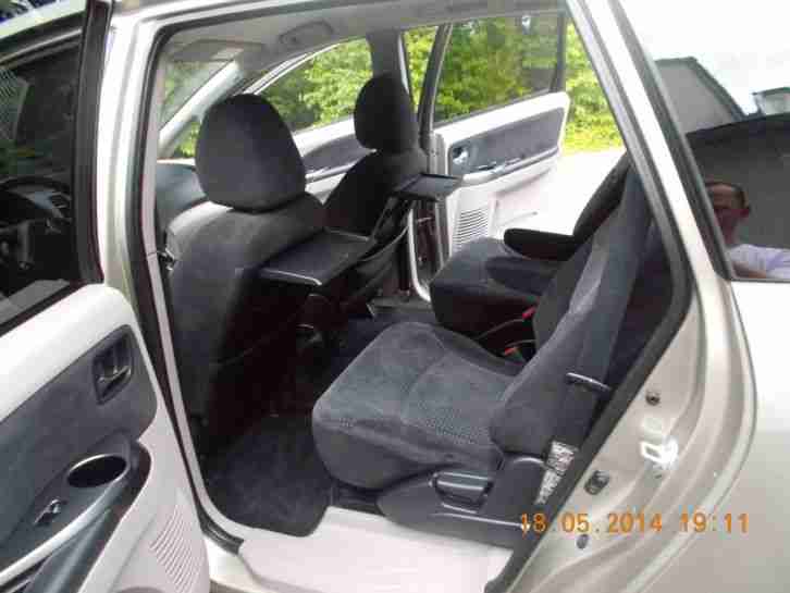 Mitsubishi Grandis 6 Sitzer 2.0 d