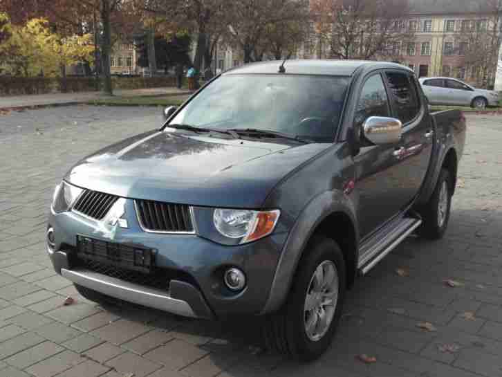 Mitsubishi L200 Pick Up Invite