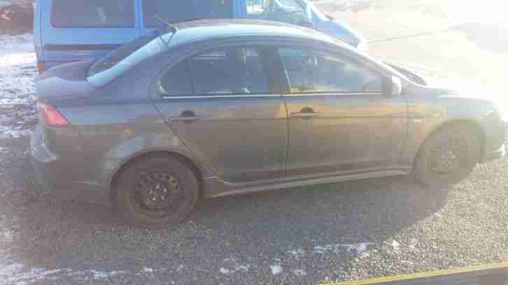 Mitsubishi Lancer 1, 8 Automatik nur 82 tkm Navi Stufenheck Hagelschaden Schaden