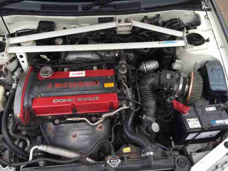 Mitsubishi Lancer Evo 5 V RHD