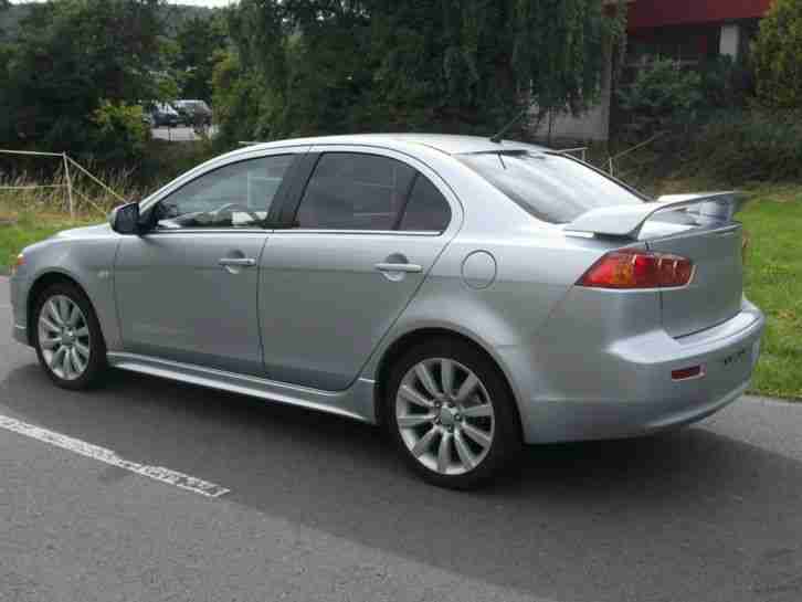Mitsubishi Lancer Stufenheck 2.0 DiD *Top*