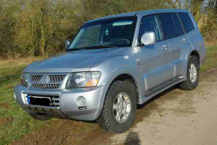 Mitsubishi Pajero DAKAR