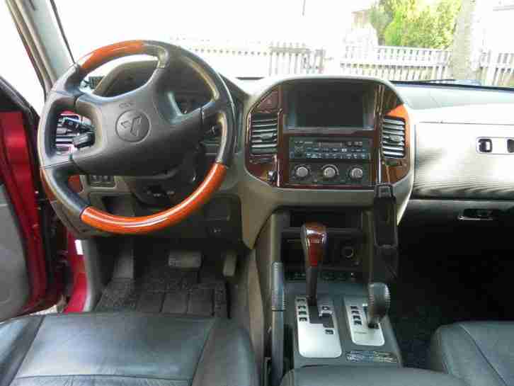 Mitsubishi Pajero Montero V60 4x4