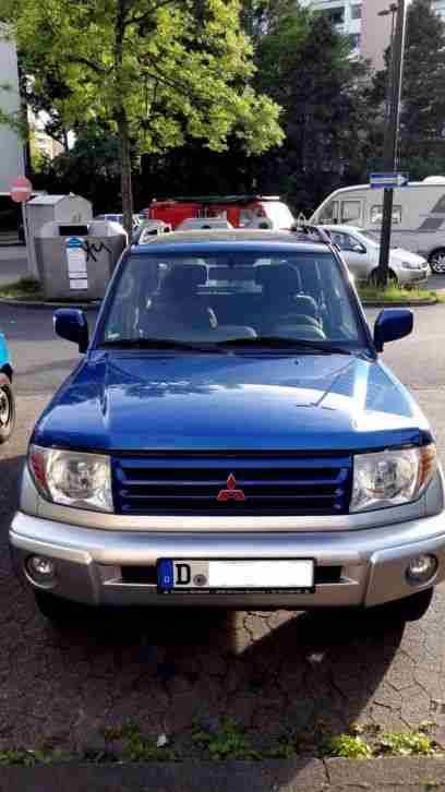 Mitsubishi Pajero Pinin Geländefahrzeug Permanent Allrad