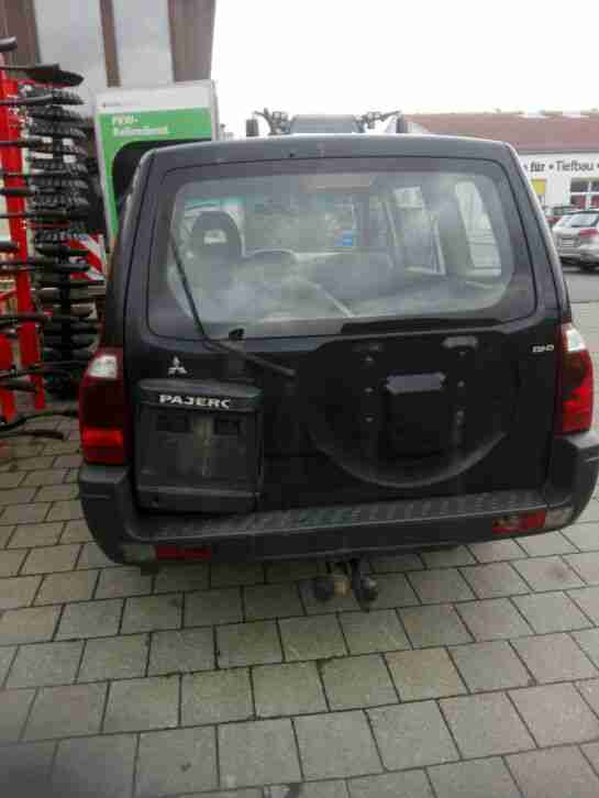 Mitsubishi Pajero V 60