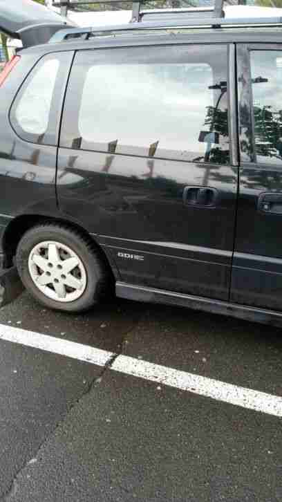 Mitsubishi Space Runner 2.4 GDI