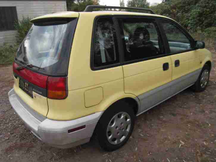 Mitsubishi Space Runner RARITÄT 127000 km 2-Hand TÜV neu Scheckheft gepflegt !!!
