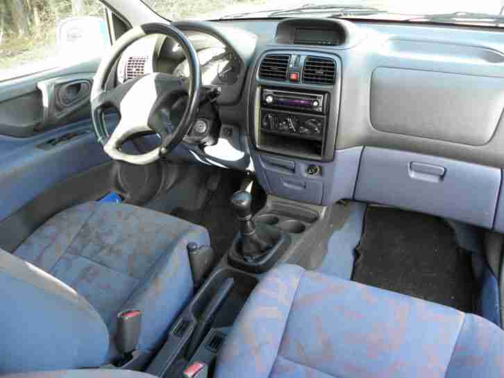 Mitsubishi Space Star 1300 GLX - Ez.02/2000 - kein Mindestpreis - ab 1,-€