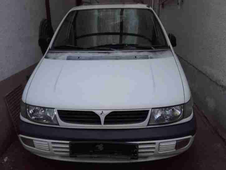 Mitsubishi Space Wagon GLXi 2,0
