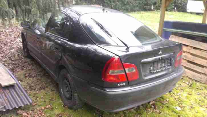 Mitsubishi carisma Bj. 2004 1.9 DPF Wirtschaftlicher Totalschaden