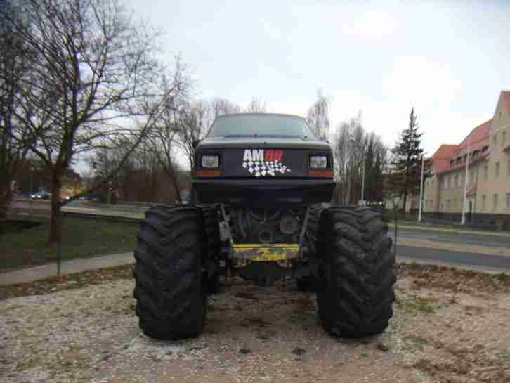 Monstertruck Showcar Showfahrzeug Werbeträger