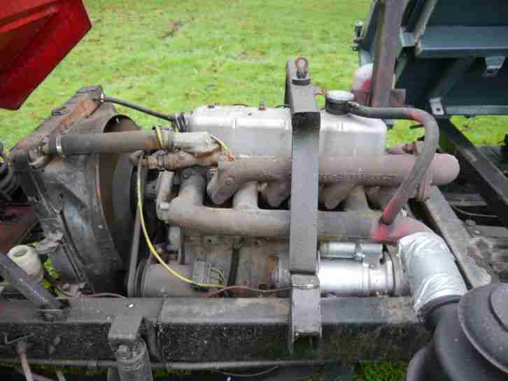 Multicar M24 Dreiseitenkipper mit Kran