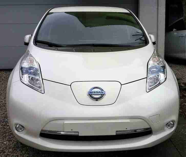 NISSAN LEAF TEKNA
