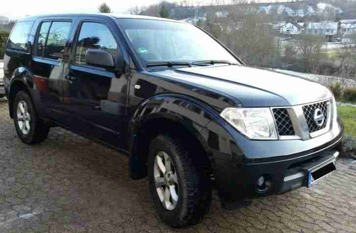 NISSAN PATHFINDER Geländewagen EZ 2008, TÜV 07/2021 Grüne Plakette