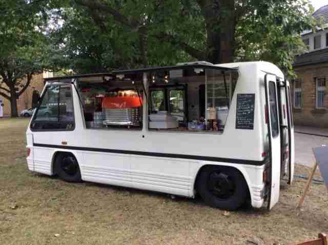 Neoplan Telebus Bj. 1981 als Verkaufsfahrzeug. H-Kennzeichen mit TÜV.