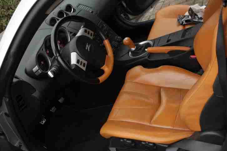 Nissan 350 z premium pack