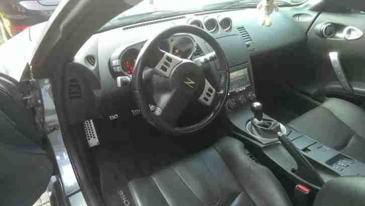 Nissan 350Z Premium Pack