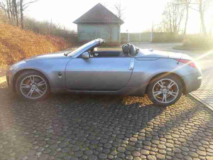 Nissan 350Z Roadster V6 280 PS mit Scheckheft Inzahlungnahme evtl. möglich