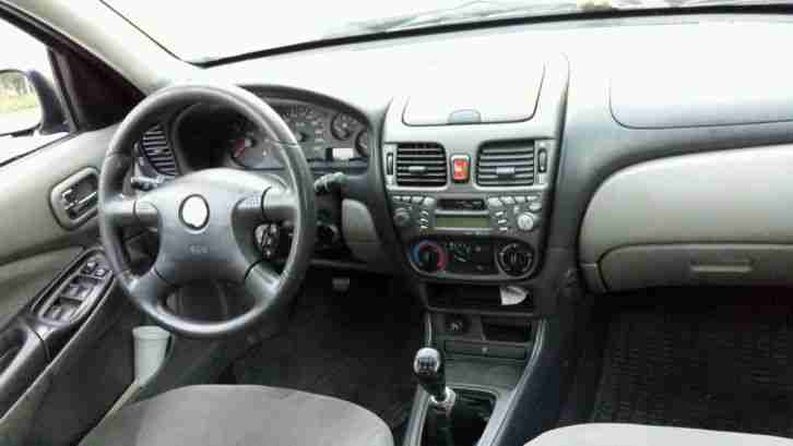 Nissan Almera