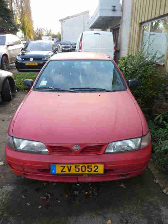 Nissan Almera 1998 1.4 L