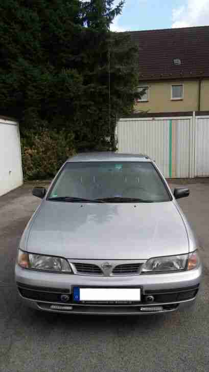 Almera I N15 Hatchback GX 5Türen