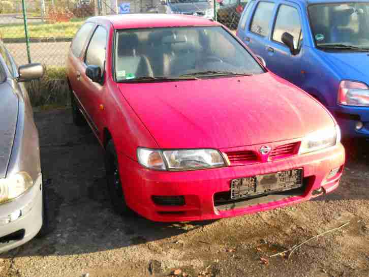 Nissan Almera Magic 1,4 Ltr. mit Klima und TÜV